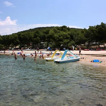 Apartments By The Sea Tisno, Murter - 809 *